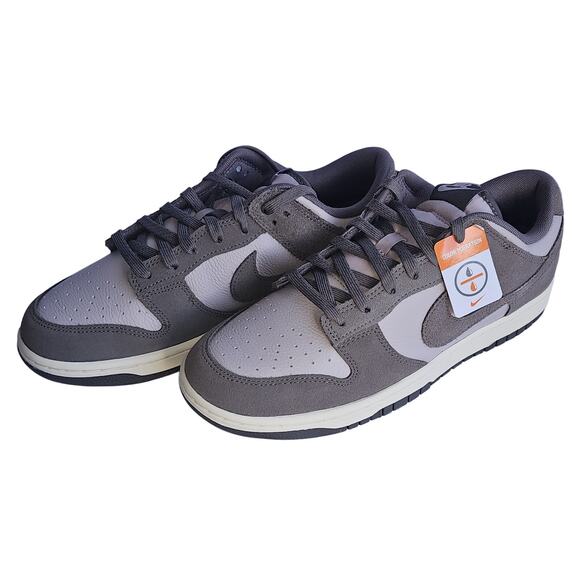 Nike Dunk Low Retro SE - Picture 2 of 5